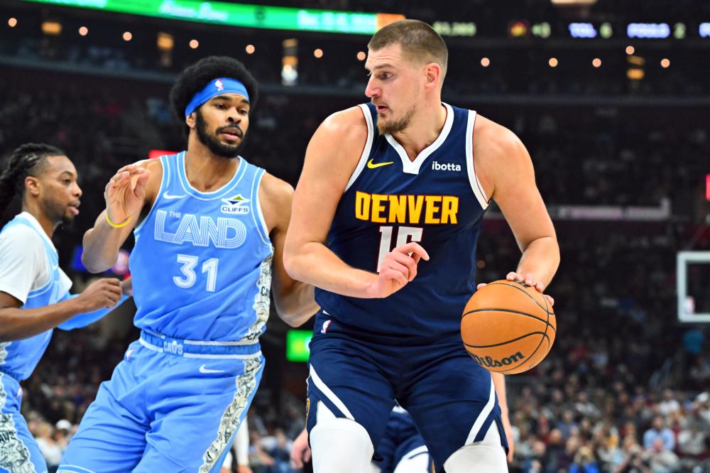 角色更多是 角色更多是